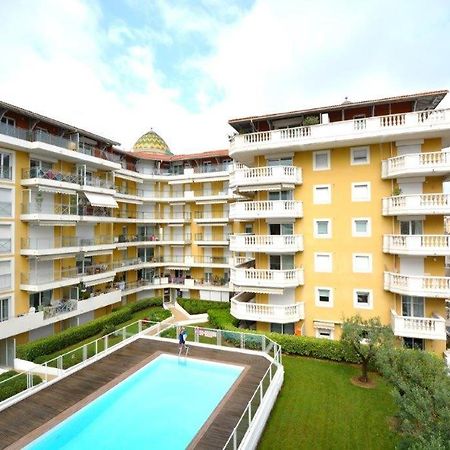 Palais Des Domes Piscine Et Parking Apartment Nisa Exterior foto