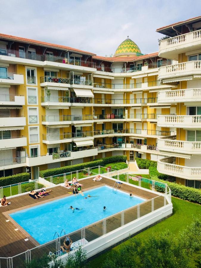 Palais Des Domes Piscine Et Parking Apartment Nisa Exterior foto